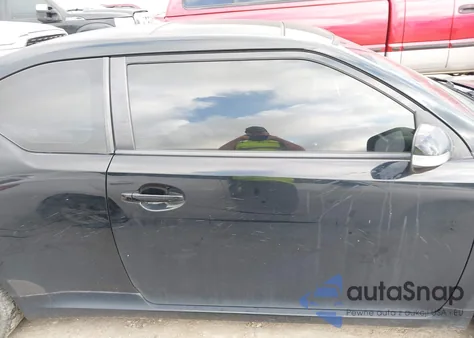 2015 Scion Tc from USA, damaged, VIN JTKJF5C70F3088735